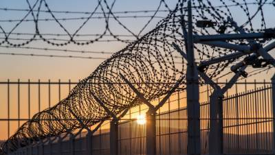 Сотрудник колонии в Тверской области получил срок за избиение осужденного - afanasy.biz - Россия - Тверская обл.