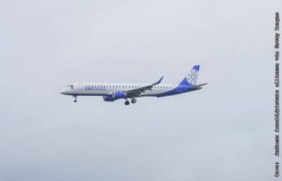 Самолет Belavia, подавший сигнал бедствия, направился в Москву - interfax.ru - Москва - Россия - Воронеж - Белоруссия - Тульская обл. - Липецкая обл.