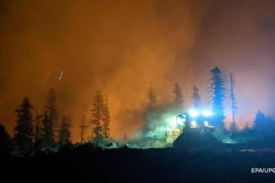 Лесные пожары распространились уже на 12 американских штатов - rupor.info - США - Вашингтон - шт. Калифорния - штат Монтана - штат Орегон - штат Айдахо - штат Вайоминг