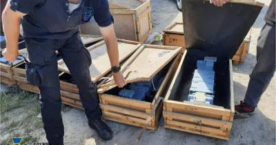 Контрразведка СБУ пресекла попытку вывоза из страны деталей к зенитно-ракетным комплексам (фото) - focus.ua - Украина - Киевская обл. - Житомирская обл.
