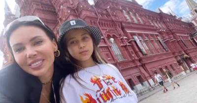 Louis Vuitton - Оксана Самойлова - Дочери Джигана на десятилетие дали номер с видом на Красную площадь и повели ее в ЦУМ - moslenta.ru