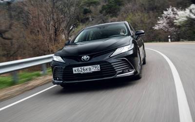 А говорили — эталон! Что рассказывают владельцы о Toyota Camry - zr.ru