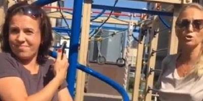 "Почему дети гуляют непонятно какие?": петербурженка прогнала с детской площадки ребенка-инвалида и попала на видео - ruposters.ru - Санкт-Петербург - район Красносельский, Санкт-Петербург