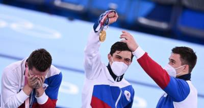 Никита Нагорный - Давид Белявский - Денис Аблязин - Эмоции от победы на Олимпиаде перекрывают боль - Далалоян о победе в Токио - ru.armeniasputnik.am - Россия - Токио - Армения