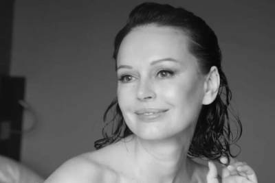 Ирина Безрукова - Ирина Безрукова поделилась снимками без косметики - rostov.mk.ru
