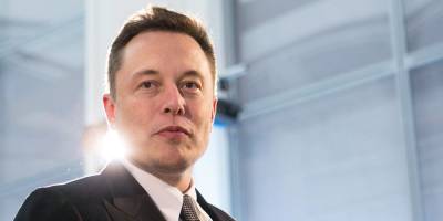 Илон Маск - Сотрудники Tesla убеждали клиентов удалять критические отзывы о компании - ruposters.ru