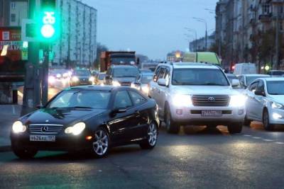 В Госдуму внесли законопроект об «особых» автомобильных номерах - mk.ru - Россия