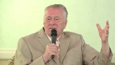 Сергей Миронов - Лидеры партий представляют свои предвыборные программы и общаются с журналистами - 1tv.ru - Россия - Алтайский край