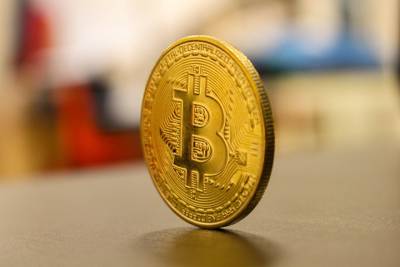 Цена биткоина превысила 40 тысяч долларов впервые с 16 июня - vm.ru