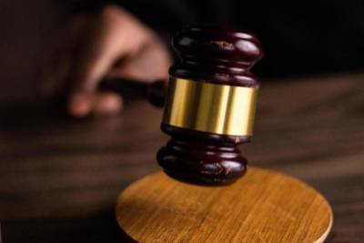В Курске суд отказал экс-главврачу областной больницы Луценко в восстановлении на работе - chr.mk.ru - Курск