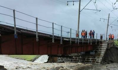 Олег Белозеров - В Забайкалью восстановлен разрушенный паводками мост на Транссибе - eadaily.com