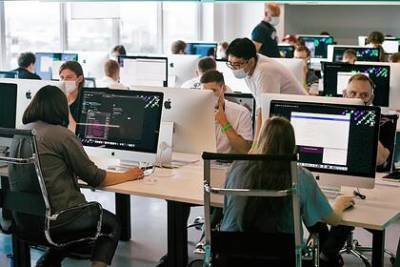 Россияне рассказали о лжи работодателей при поиске работы - lenta.ru
