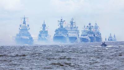 Китайские пользователи оценили прошедший в Санкт-Петербурге парад ВМФ России - iz.ru - Россия - Китай - Санкт-Петербург - Израиль - Япония