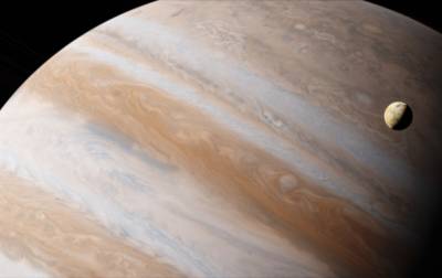 Hubble обнаружил водяной пар на спутнике Юпитера - korrespondent.net - Украина