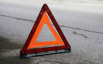 Водитель «Toyota Camry» на трассе Вологда — Новая Ладога сам себя отправил в больницу - vologda-poisk.ru - Вологодская обл. - Вологда - Камаз