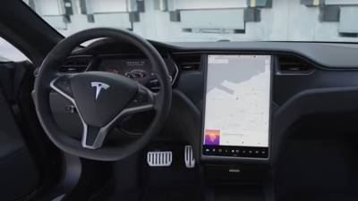 Илон Маск - Квартальная прибыль Tesla впервые превысила миллиард долларов - svoboda.org