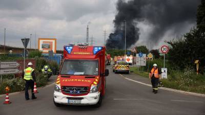 Пять человек пропали без вести после взрыва на предприятии в ФРГ - iz.ru - Израиль - Германия - Леверкузен