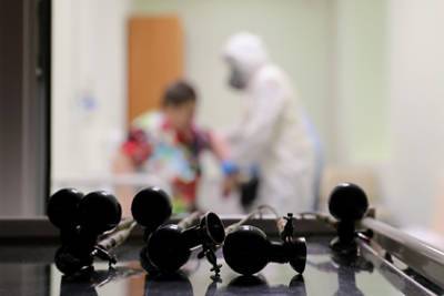Россиянка умерла от инсульта после осмотра у шести врачей - lenta.ru - окр. Янао
