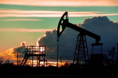 Нефть дорожает на ослаблении доллара - minfin.com.ua - США - Украина