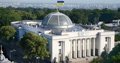 Свежий рейтинг партий в Украине: в Верховную Раду проходят пять политсил (инфографика) - focus.ua - Украина