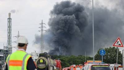 Момент взрыва на химзаводе в Германии попал на видео - 5-tv.ru - Германия - Леверкузен
