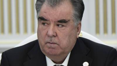 Эмомали Рахмон - Вэй Фэнх - Глава Таджикистана обсудил с министром обороны КНР ситуацию в Афганистане - russian.rt.com - Китай - Таджикистан - Афганистан