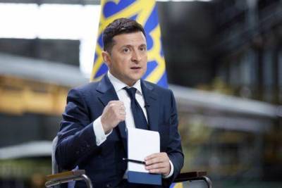 Владимир Зеленский - Петр Порошенко - Юрий Бойко - Юлия Тимошенко - Президентский рейтинг Зеленского снизился - real-vin.com - Украина