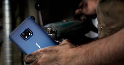 В России начинаются продажи «неубиваемого» 5G-смартфона Nokia, выполненного по армейским стандартам. Цена - cnews.ru - Россия
