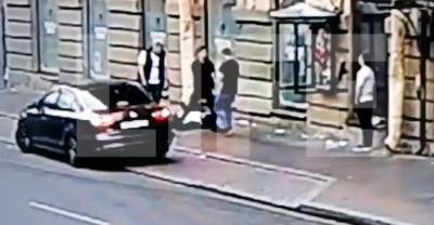 В Питере на улице отправили в нокаут артиста балета Михайловского театра - reendex.ru - Санкт-Петербург