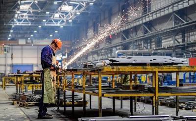 У российской промышленности экстренно отбирают иностранное ПО. На импортозамещение выделено всего 2,5 года - cnews.ru - По