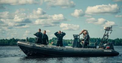 Строительство Rail Baltica: в русле Даугавы искали взрывоопасные предметы - rus.delfi.lv - Латвия