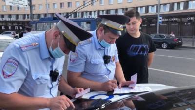 За неделю на дорогах Петербурга и Ленобласти обнаружили 350 "автомобилей-призраков" - piter.tv - Россия - Ленинградская обл. - Санкт-Петербург