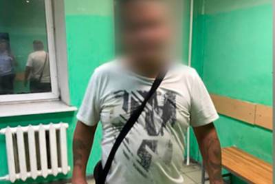 Российский психолог разговорила проникшего в ее дом грабителя и сдала полиции - lenta.ru - Москва - Уфа