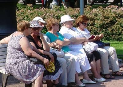 В Петербурге 60-летние общественники смогут получить звание почетного ветерана - rosbalt.ru - Санкт-Петербург