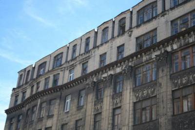 Аварийный дом Бредаля в Петербурге продадут почти за 100 млн рублей - abnews.ru - Санкт-Петербург