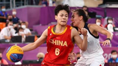Россия победила Китай и вышла в финал женского турнира по баскетболу 3×3 на ОИ в Токио - russian.rt.com - Россия - Китай - США - Токио - Сербия