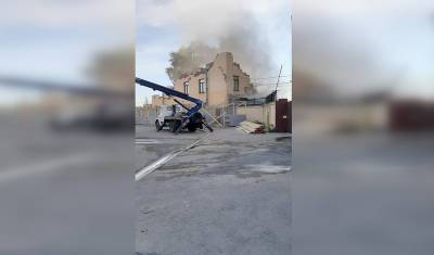 В Петербурге приостановили снос исторического здания-холодильника - newizv.ru - Санкт-Петербург