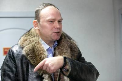 Алексей Навальный - Федор Крашенинников - Игнат Артеменко - На уральского политолога возбудили уголовное дело из-за поста о суде над Навальным - znak.com - Россия - Свердловская обл. - Уральск