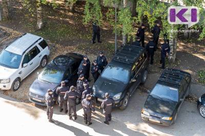 Полиция Сыктывкара продолжает поиски пропавшей владелицы фитнес-клуба - komiinform.ru - Москва - Санкт-Петербург - Сыктывкар