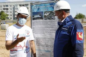 Олег Кувшинников - В Соколе началось строительство Ледового дворца - vologda-poisk.ru - Вологодская обл.