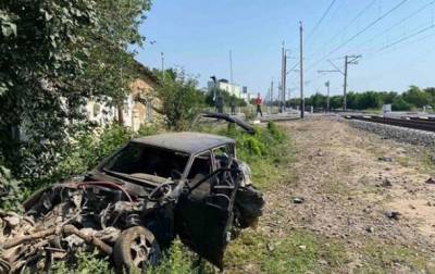 В Крыму пассажирский поезд протаранил автомобиль - korrespondent.net - Россия - Украина - Крым - район Красногвардейский