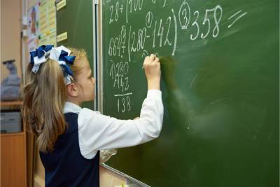 Антон Котяков - Родители тверских школьников могут получить единовременные выплаты уже 2 августа - tver.mk.ru - Россия
