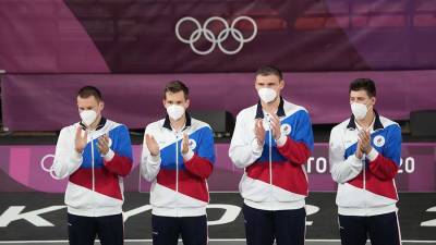 Олег Матыцин - Матыцин поздравил сборные ОКР по баскетболу 3x3 с серебром на ОИ - iz.ru - Россия - Токио - Израиль