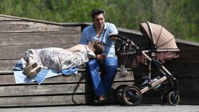 Анна Кузнецова - Еще один повод: Минтруд предложил новый праздник для пап - crimea.ria.ru - Россия - Крым - Симферополь