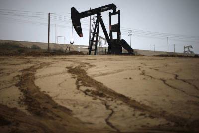 Фьючерсы на нефть WTI подорожали во время американской сессии - smartmoney.one - США - Reuters