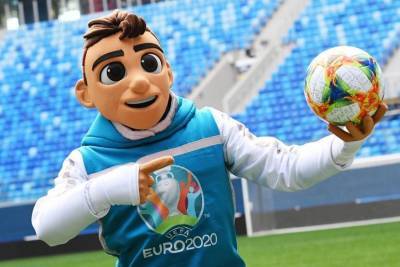 Роберто Карлос - Роберто Карлос назвал лучшего игрока Евро-2020 - sport.ru - Англия - Италия - Бразилия