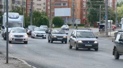 Пензенский таксист лишился планшета и денег после поездки к лесополосе - penzainform.ru