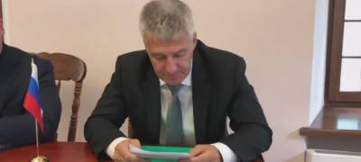 Артур Парфенчиков - Глава Карелии рассказал экспертам ЮНЕСКО об уникальности петроглифов на английском языке (ВИДЕО) - stolicaonego.ru - республика Карелия