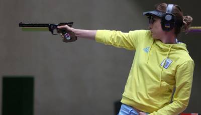 Олег Омельчук - Елена Костевич - Костевич заняла шестое место в первом этапе квалификации в стрельбе из пистолета на 25 м - sportarena.com - Токио