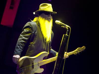 Бас-гитарист ZZ Top Дасти Хилл скончался в 72 года - newsland.com - США - Техас